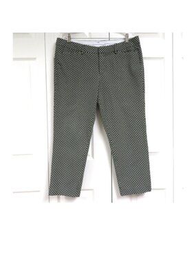 a.n.a  A New Approach 14 Chino Olive Green Geometric